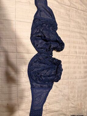 Naturally Close Strapless Bra KC Stock #139) Size 40L